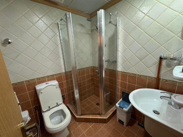 Al Thill Hotel image 11